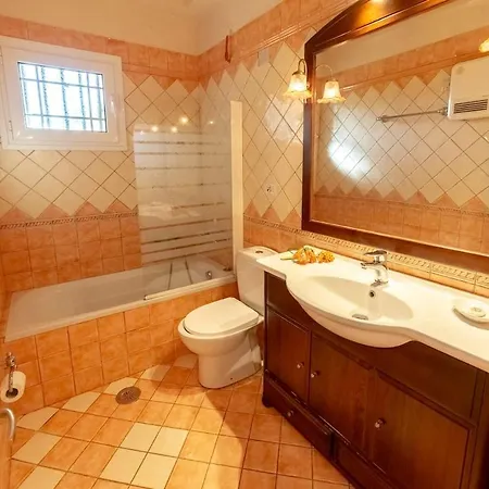 Appartamento 2-br By The Sea