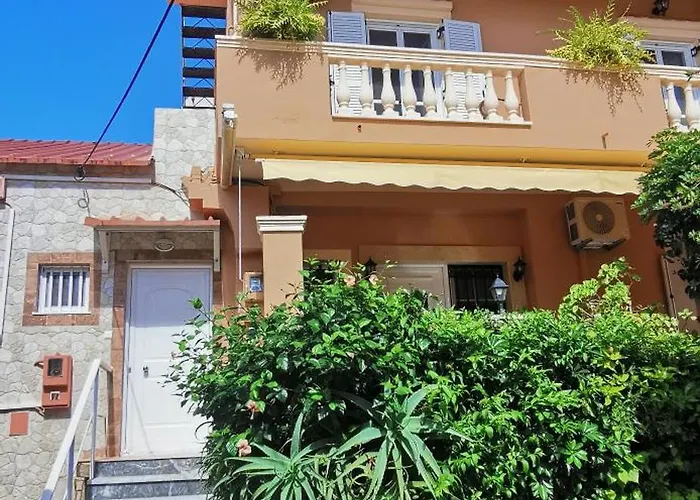 2-br By The Sea Lägenhet Paramonas (Corfu)